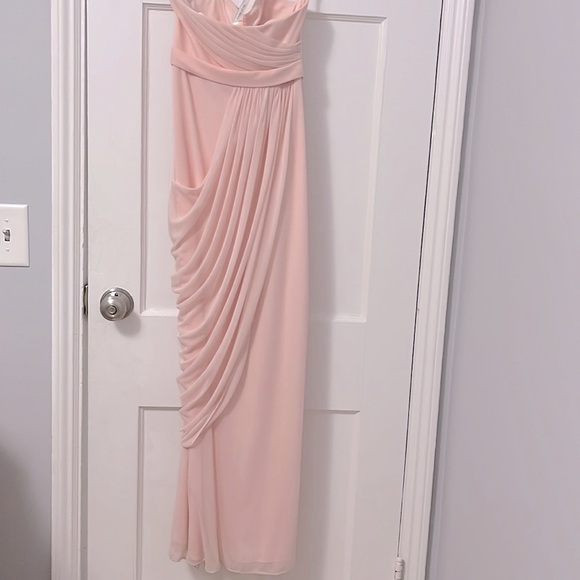 Formal Dress - Picture 3 of 5